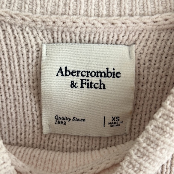 Abercrombie and Fitch Soft AF oversized sweater - Picture 6 of 9